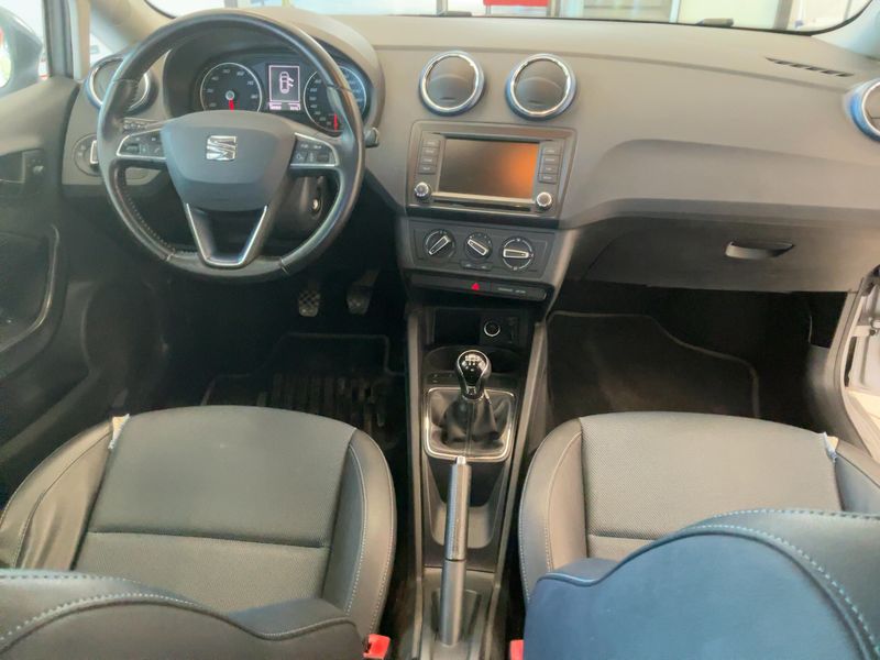 Seat Ibiza 1.0 TSI Connect — zdjęcie 12