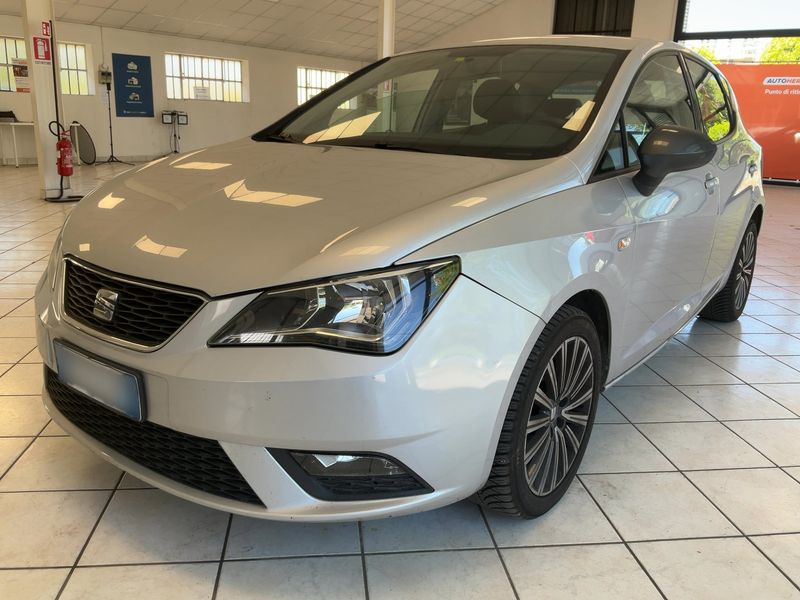 Seat Ibiza 1.0 TSI Connect — zdjęcie 1