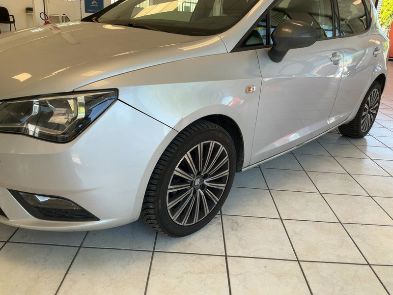 Seat Ibiza 1.0 TSI Connect — zdjęcie 2