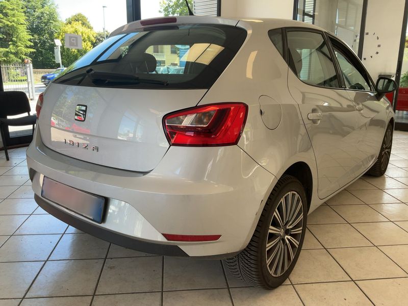 Seat Ibiza 1.0 TSI Connect — zdjęcie 6