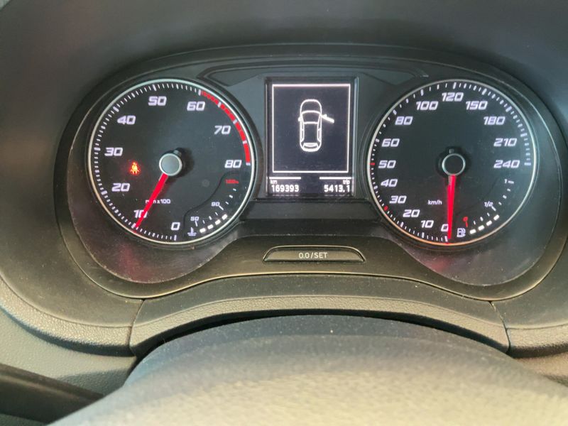 Seat Ibiza 1.0 TSI Connect — zdjęcie 13