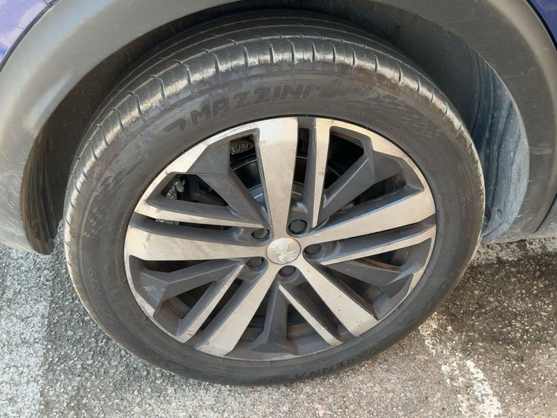 Peugeot 3008 2.0 Blue-HDi GT 2018 – снимка 9