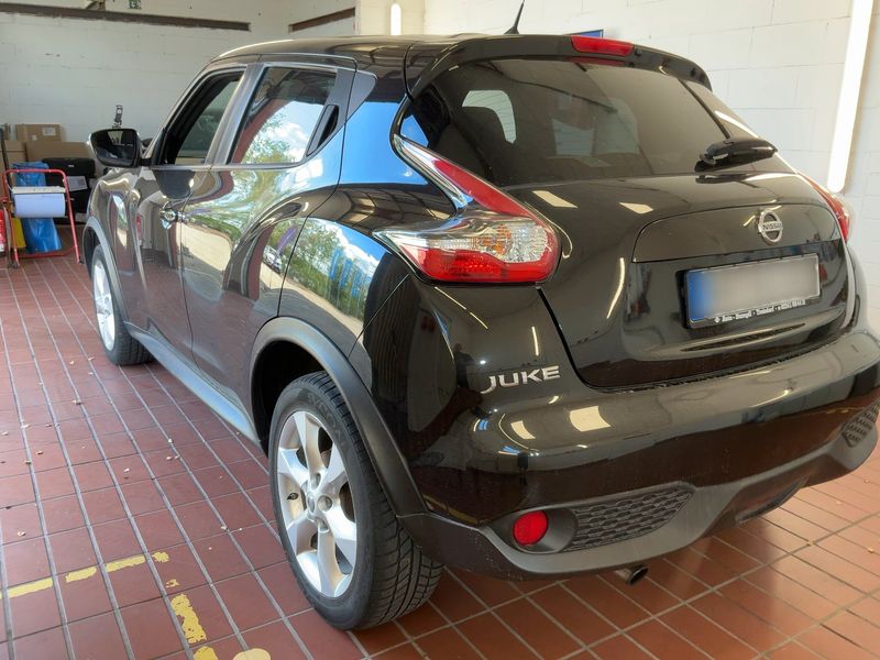 Nissan Juke 1.6 N-Connecta — zdjęcie 3