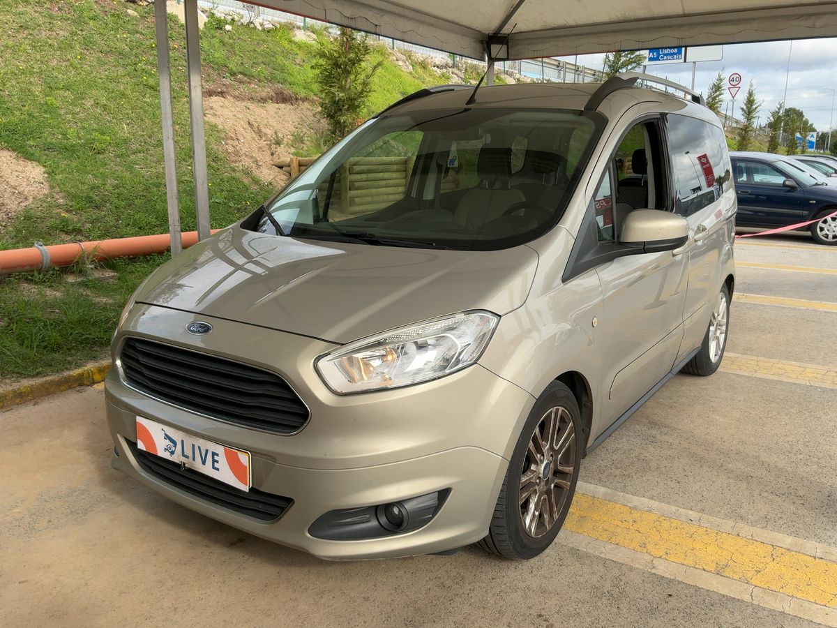 Ford Tourneo 1.0 EcoBoost Titanium