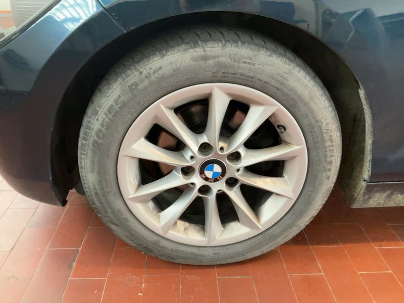 BMW 1er 116i 2012 – снимка 3