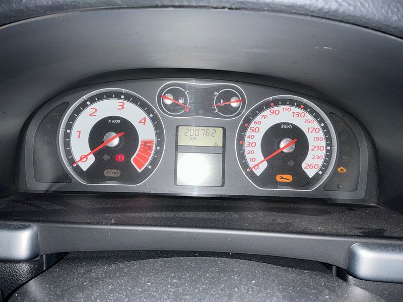 Renault Laguna 2.0 dCi Luxe Dynamique — zdjęcie 4