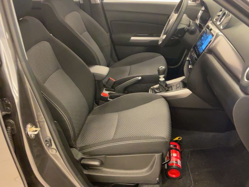 Suzuki Vitara 1.4 BoosterJet Mild-Hybrid Comfort 4x2 — zdjęcie 11