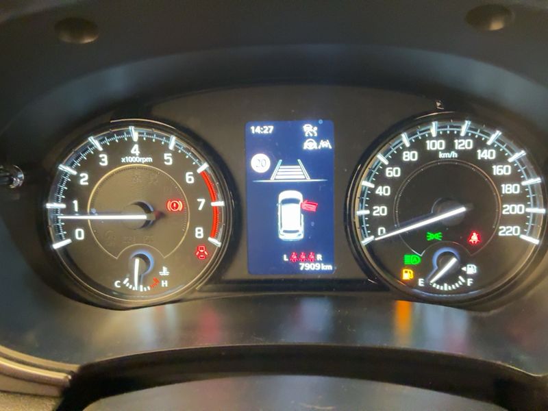 Suzuki Vitara 1.4 BoosterJet Mild-Hybrid Comfort 4x2 — zdjęcie 13