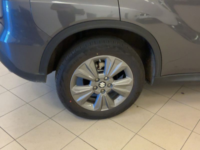 Suzuki Vitara 1.4 BoosterJet Mild-Hybrid Comfort 4x2 2025 – снимка 9