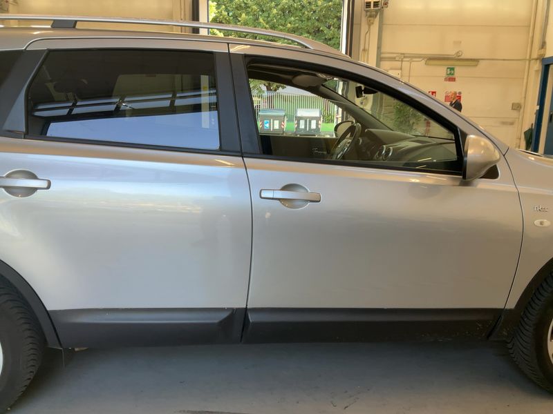 Nissan Qashqai+2 2.0 dCi Tekna 4x4 — zdjęcie 7