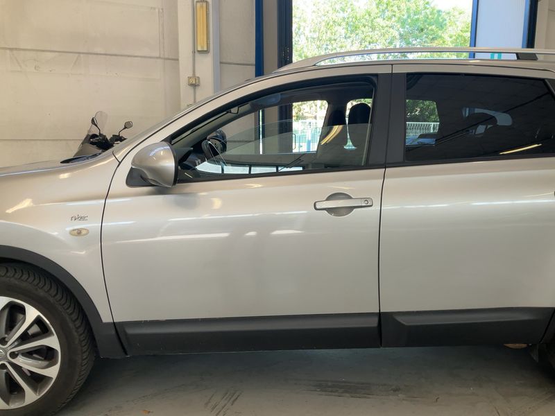 Nissan Qashqai+2 2.0 dCi Tekna 4x4 — zdjęcie 4