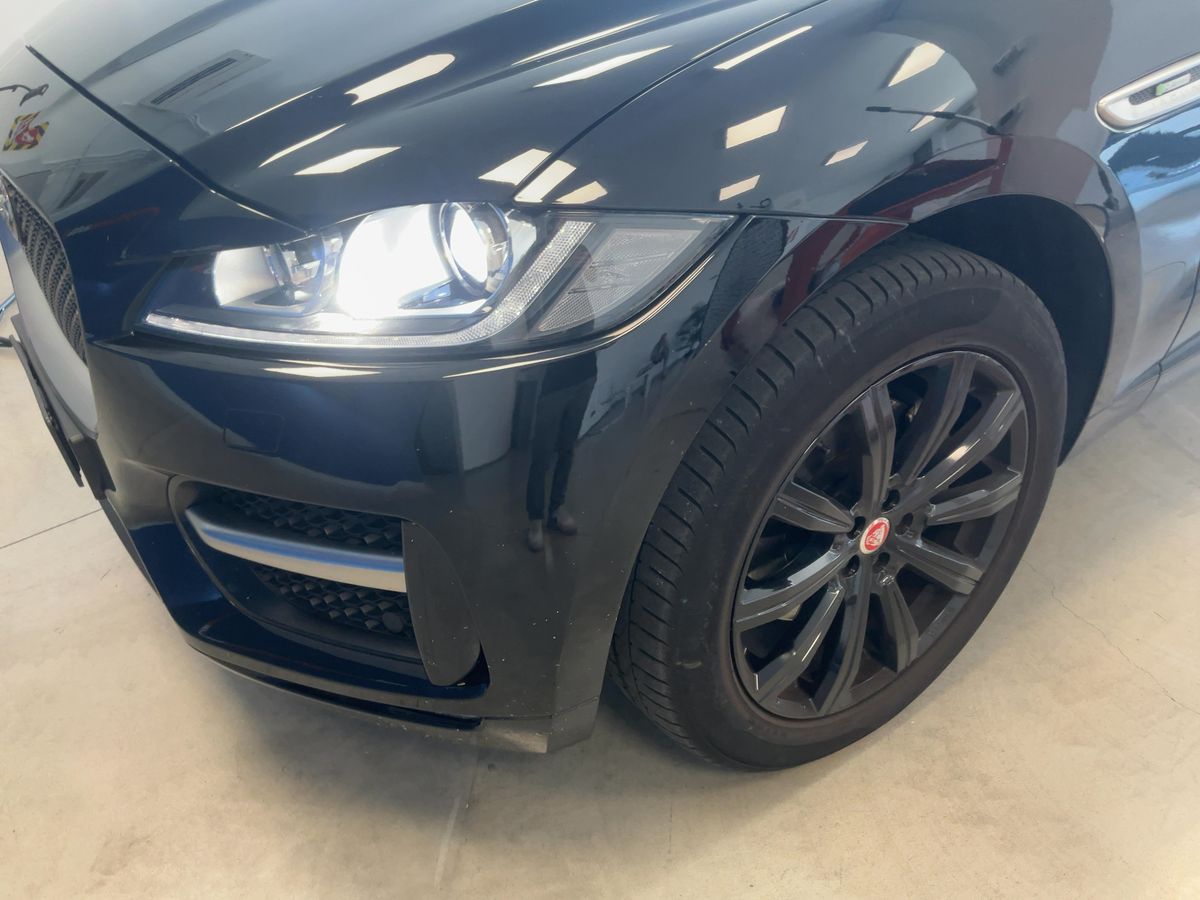 Jaguar F-Pace d'occasion