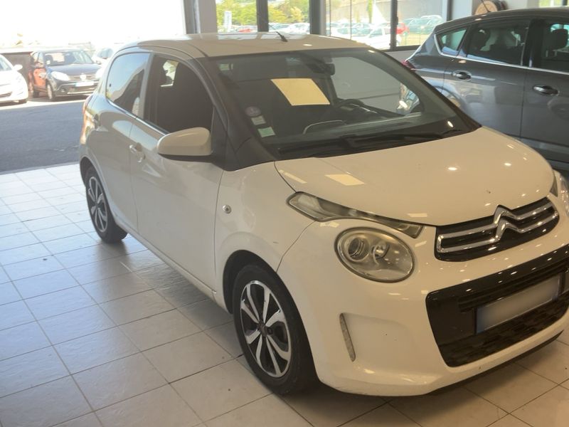 Citroen C1 1.2 VTi Shine — zdjęcie 8