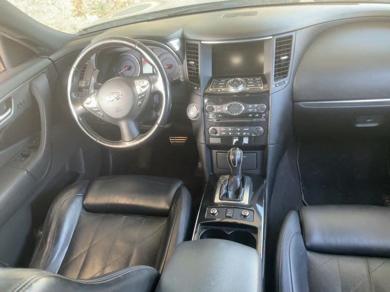 Infiniti FX 3.0 V6 Diesel FX30d S Premium — zdjęcie 12