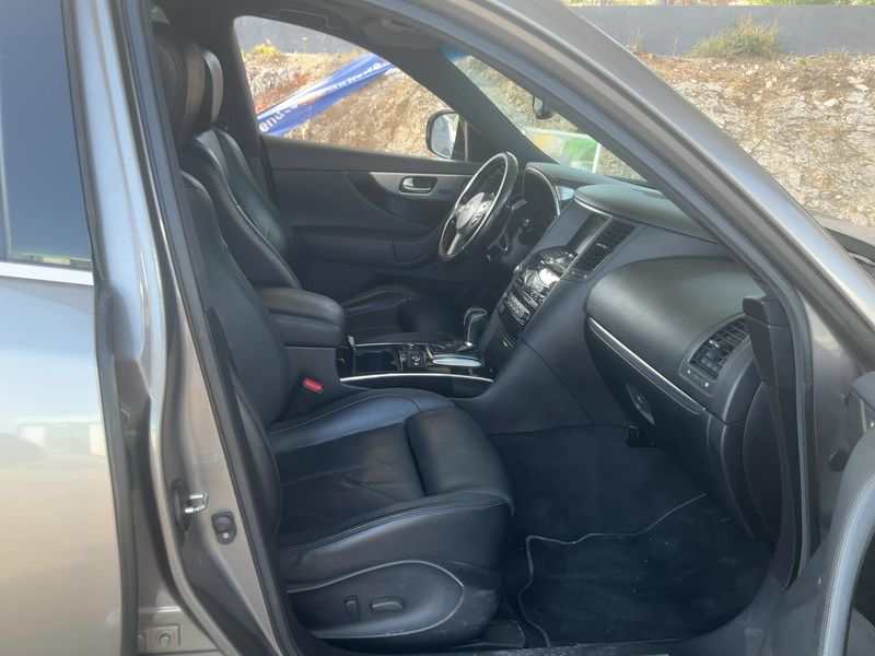Infiniti FX 3.0 V6 Diesel FX30d S Premium — zdjęcie 11