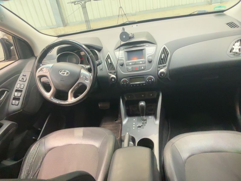 Hyundai ix35 2.0 GDI Trend 2WD — zdjęcie 12