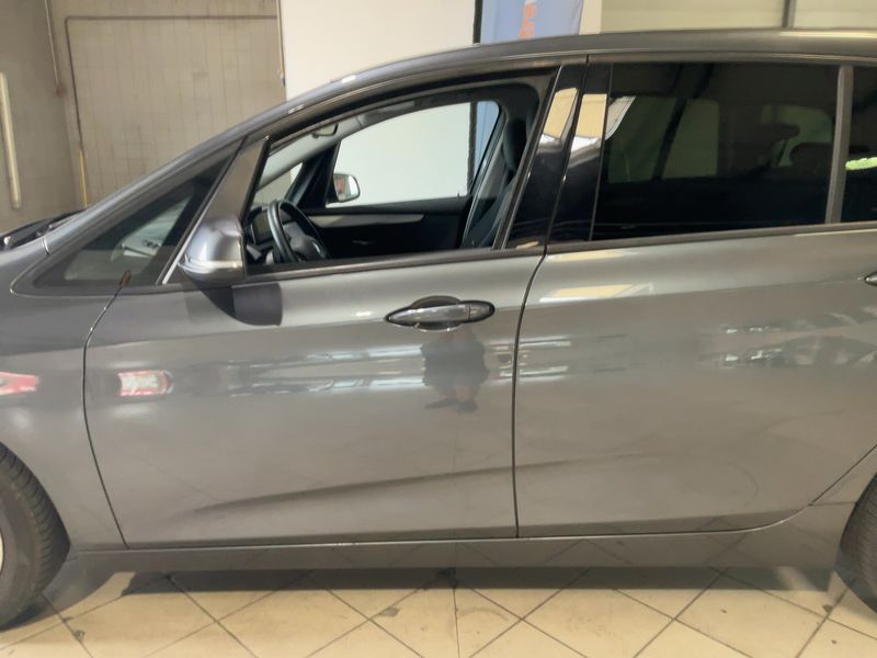 BMW 2er 218d Gran Tourer Business — zdjęcie 4