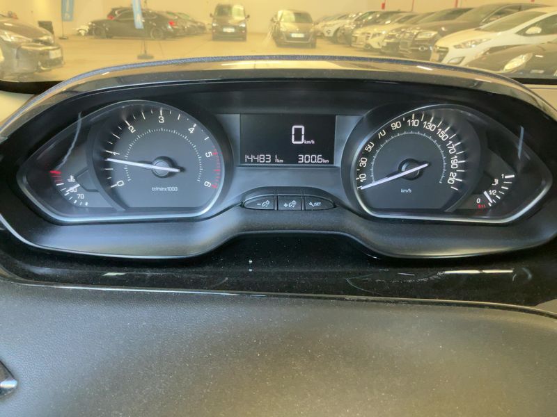 Peugeot 208 1.6 Blue-HDi Active 2016 – снимка 18