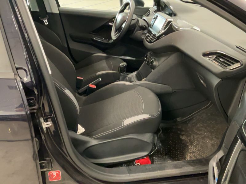 Peugeot 208 1.6 Blue-HDi Active 2016 – снимка 16