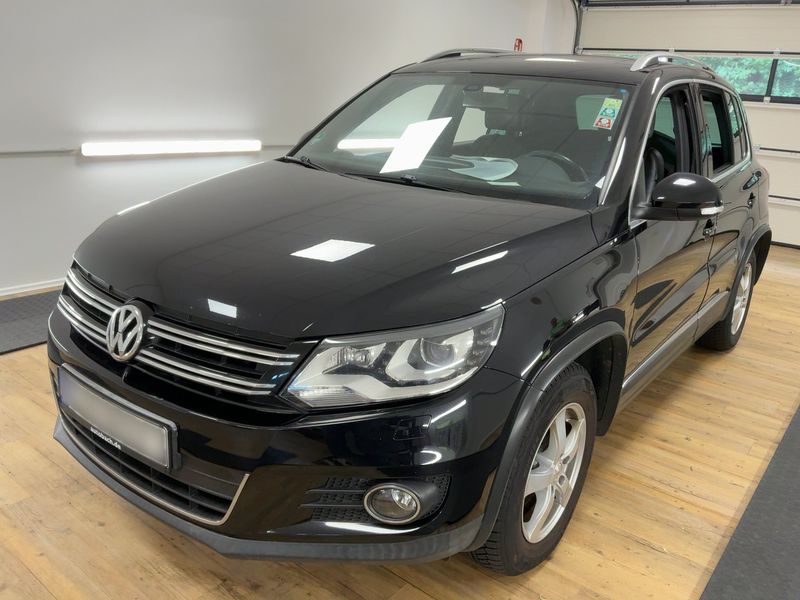 Volkswagen Tiguan 2.0 TDI Sport & Style BlueMotion Tech 2012 – снимка 1