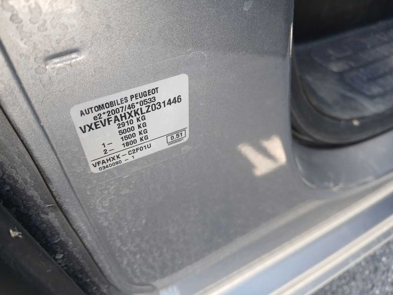 Opel Vivaro 2.0 Diesel L Doppelkabine Edition L3 — zdjęcie 22