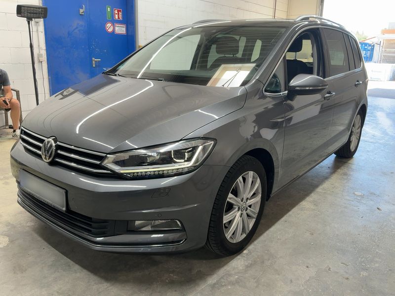 Volkswagen Touran 1.4 TSI Highline BlueMotion Tech