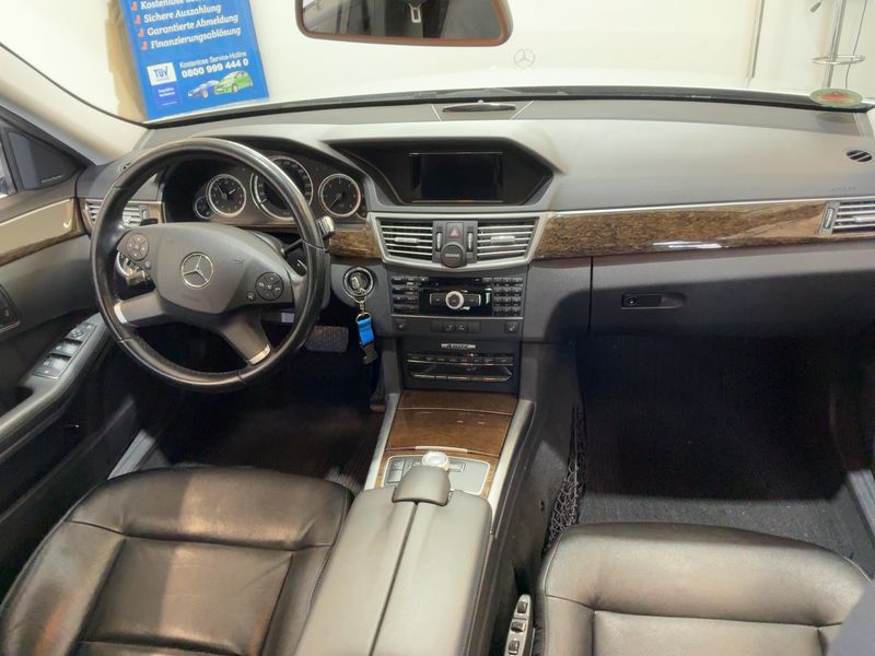 Mercedes-Benz E-Klasse E 350 CDI T 4Matic — zdjęcie 12