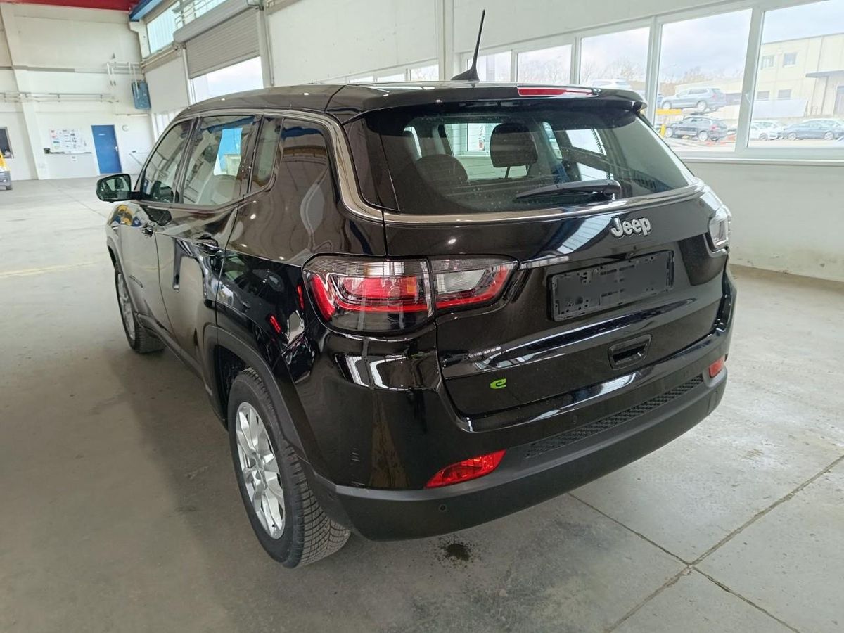 Jeep Compass 1.5 GSE T4 e-Hybrid Altitude