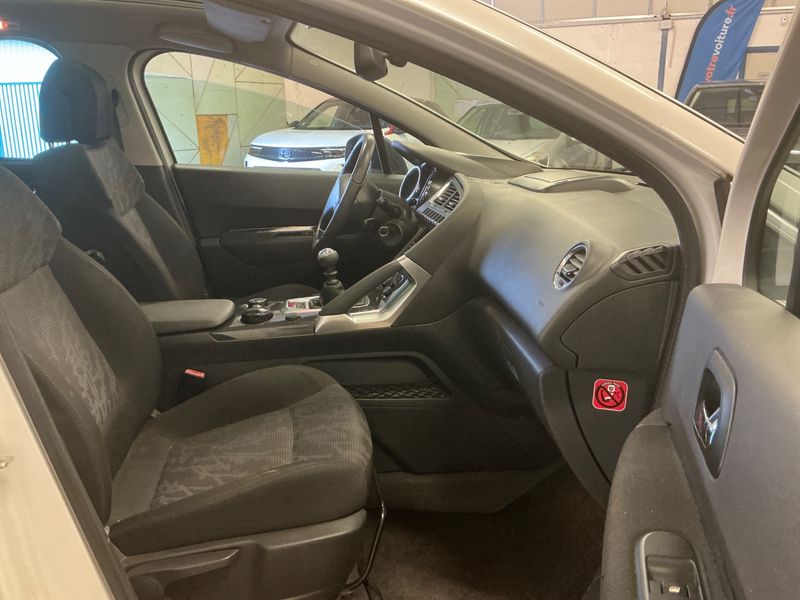 Peugeot 3008 1.6 HDi Premium Pack 2010 – снимка 3