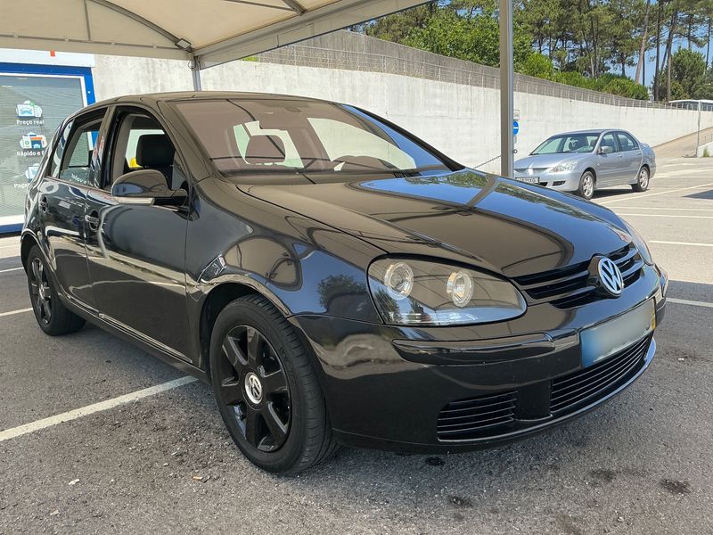 Volkswagen Golf V 1.9 TDI Highline — zdjęcie 8