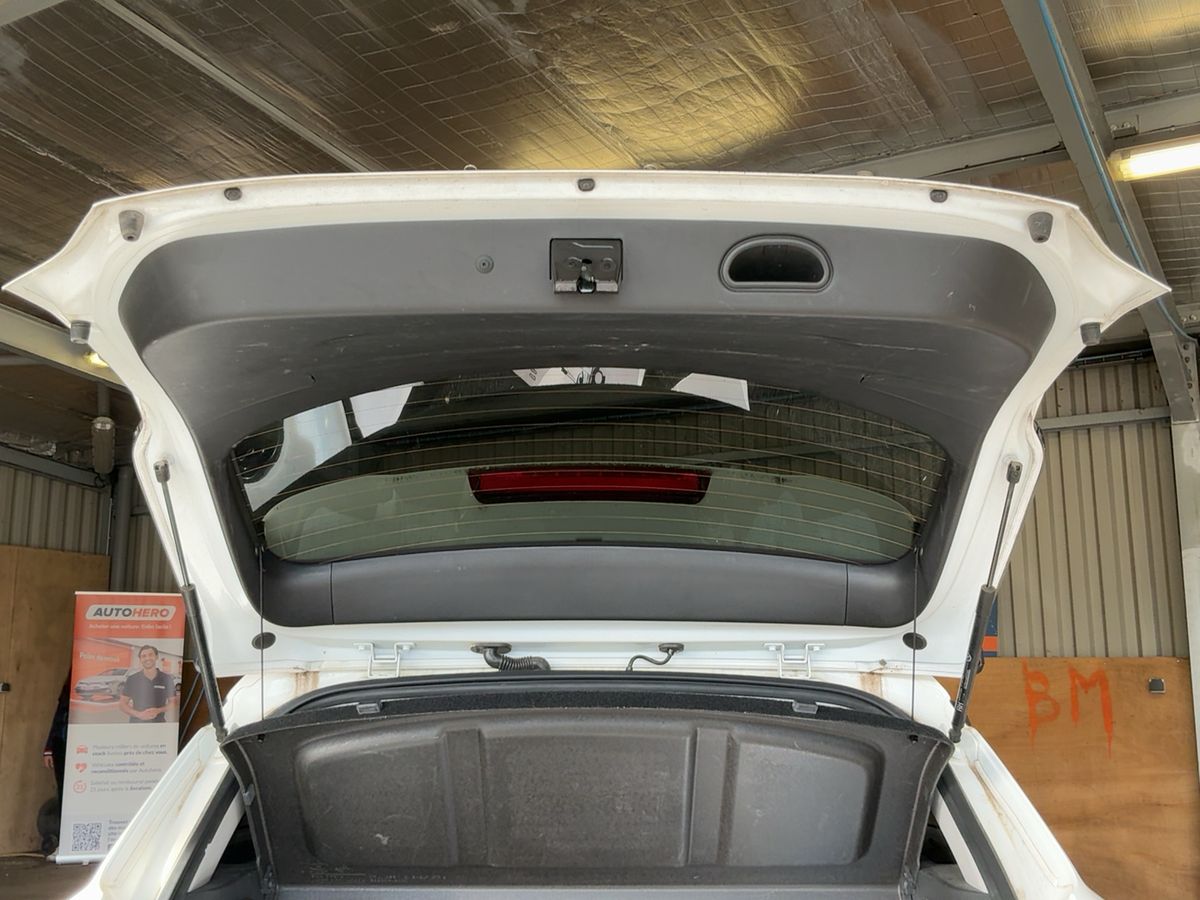 Hyundai Kona 2021 — photo 16