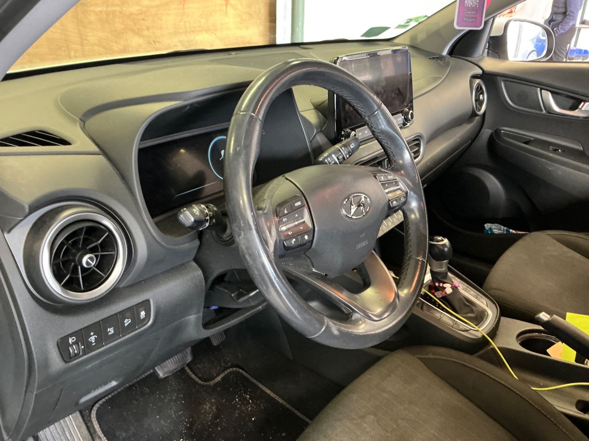 Hyundai Kona 2021 — photo 36