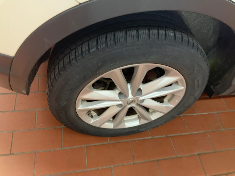 Nissan Qashqai 1.2 Acenta 2015 – снимка 9