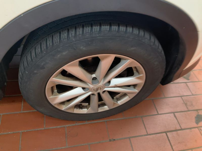 Nissan Qashqai 1.2 Acenta 2015 – снимка 11
