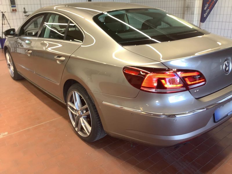 Volkswagen CC 2.0 TDI BlueMotion Tech — zdjęcie 3
