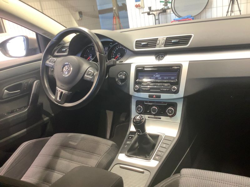 Volkswagen CC 2.0 TDI BlueMotion Tech — zdjęcie 12