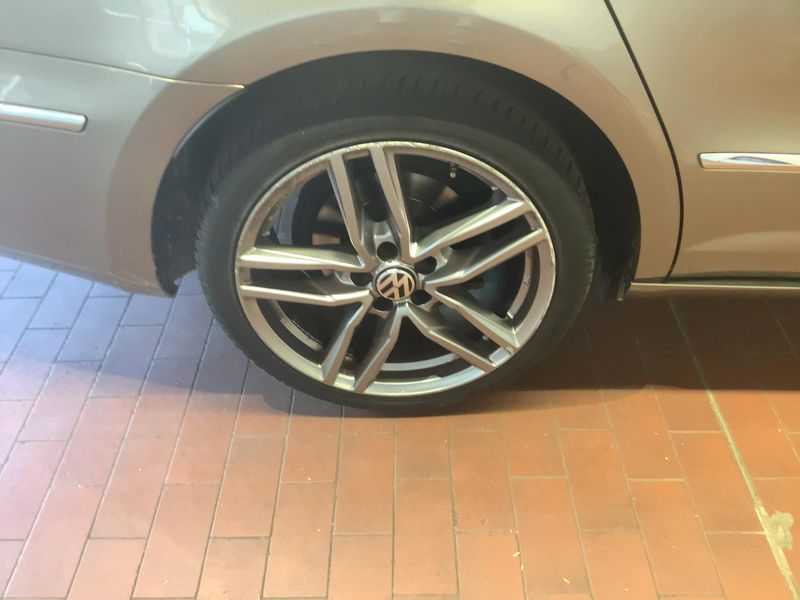 Volkswagen CC 2.0 TDI BlueMotion Tech 2014 – снимка 9