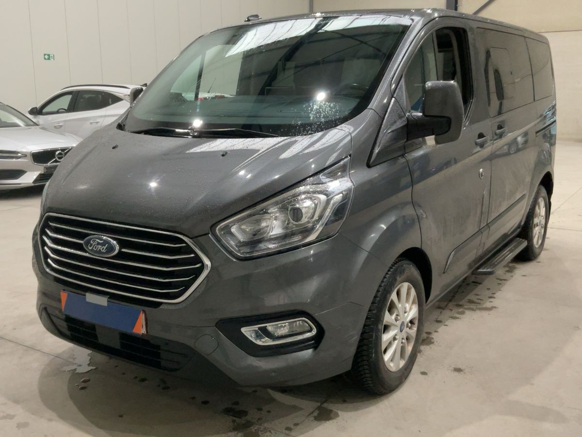 Ford Tourneo 2020 — photo 1