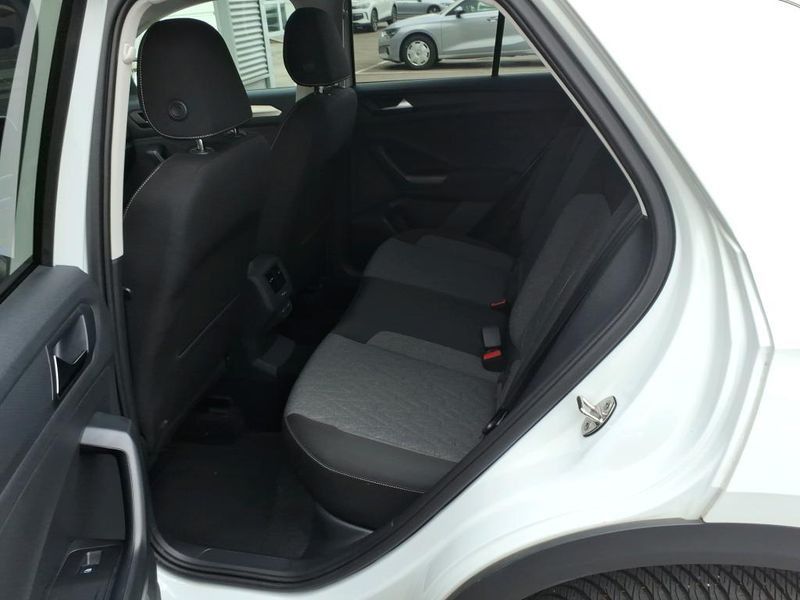 Volkswagen T-Roc 1.0 TSI Move — zdjęcie 12