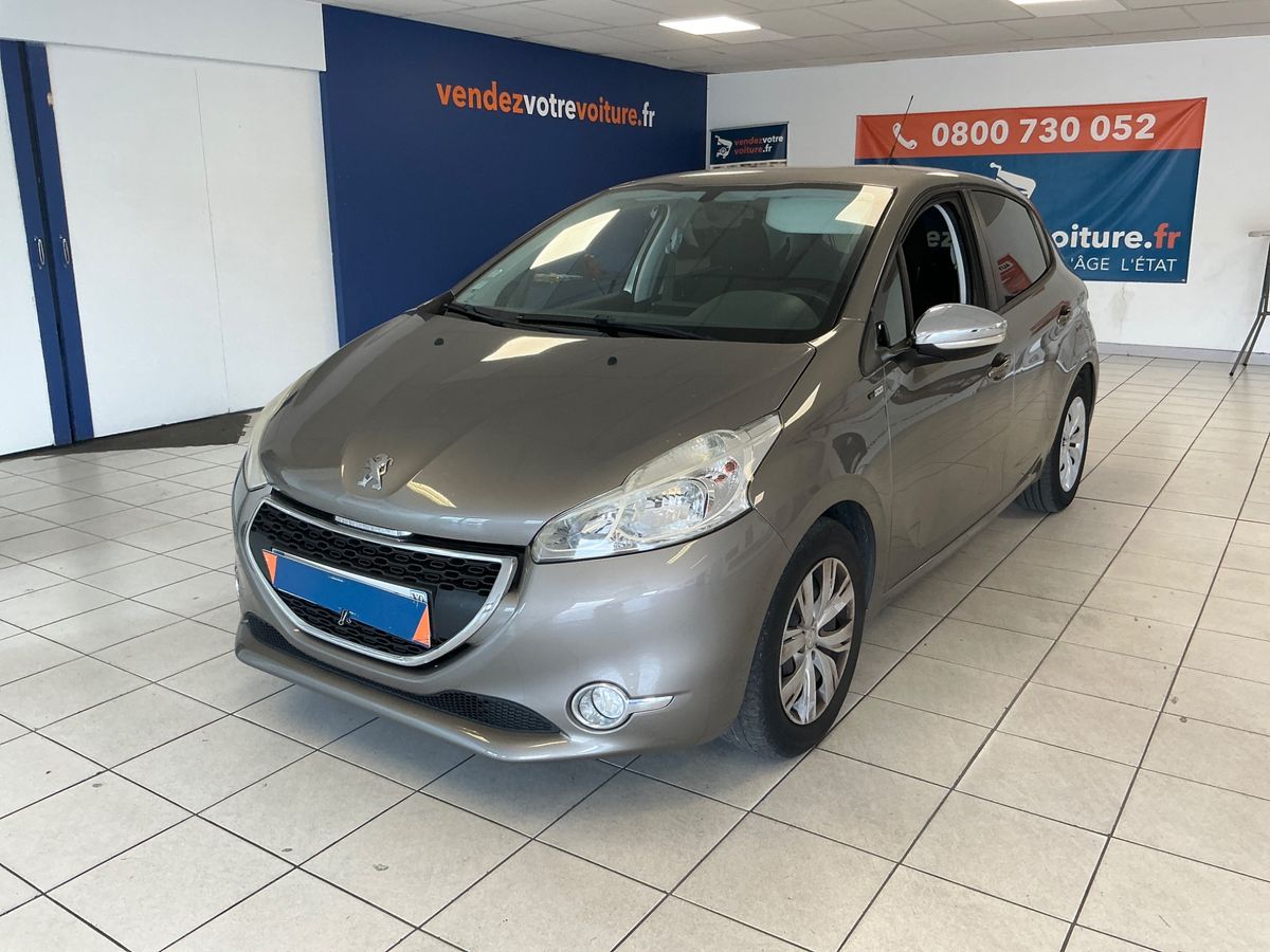 Peugeot 208 2015