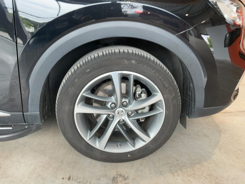 MG EHS 1.5 T-GDI Plug-in Hybrid Luxury 2024 – снимка 11