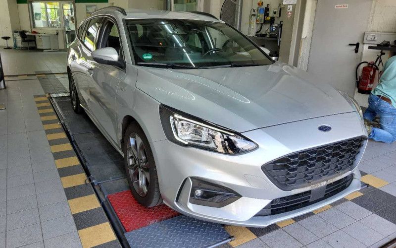 Ford Focus 2.0 TDCi EcoBlue ST-Line
