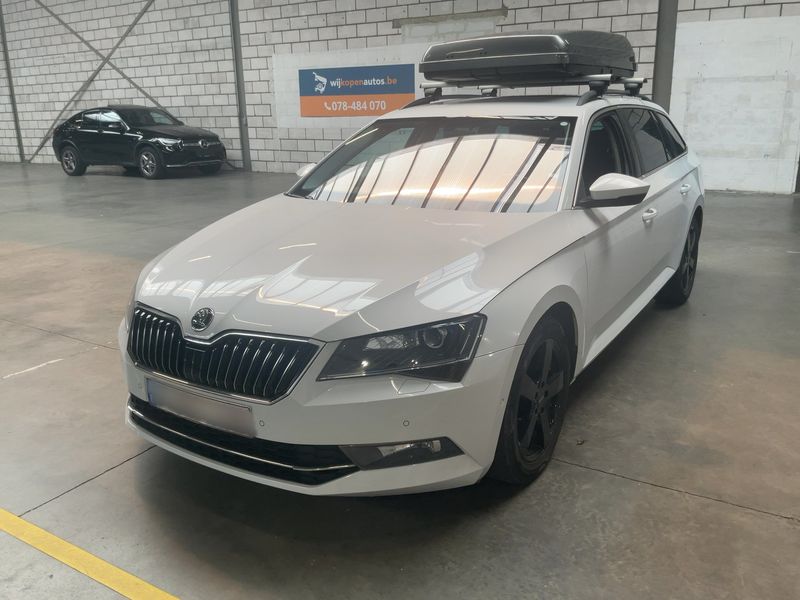 Skoda Superb 1.6 TDI Ambition 2016 – снимка 1