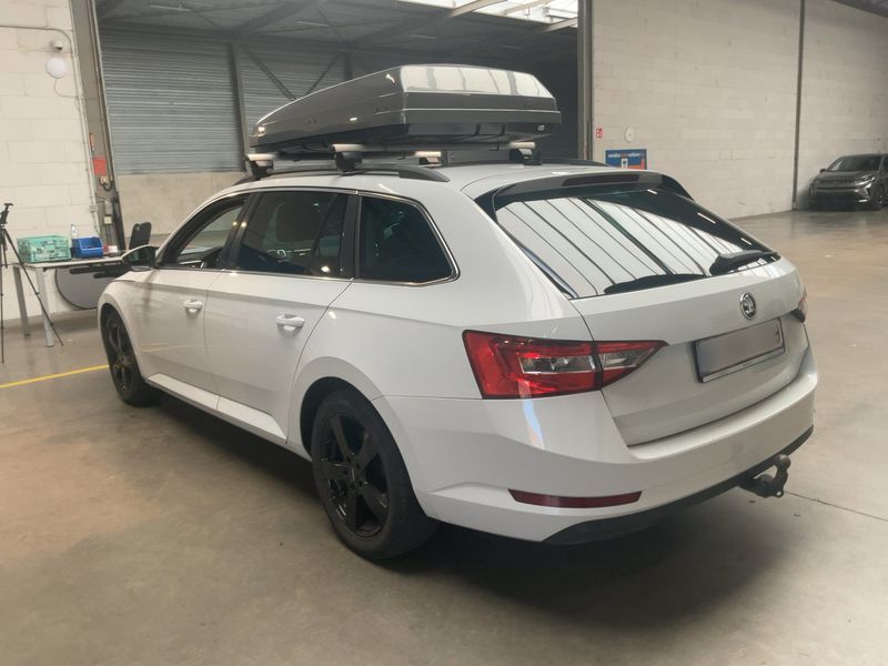 Skoda Superb 1.6 TDI Ambition 2016 – снимка 6