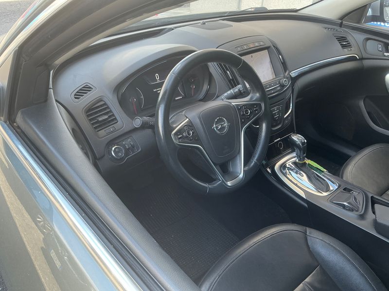 Opel Insignia Sports Tourer 2.0 CDTI Cosmo 2014 – снимка 6