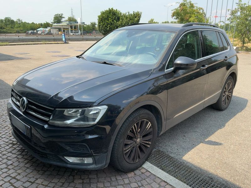 Volkswagen Tiguan 2.0 TDI Style BlueMotion Tech 2017 – снимка 1