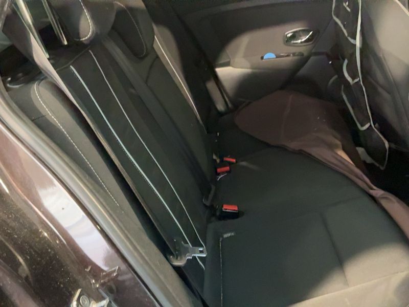 Renault Megane 1.5 dCi Dynamique 2013 – снимка 19