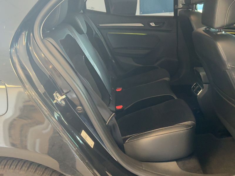 Renault Megane 1.6 dCi Akaju 2018 – снимка 19