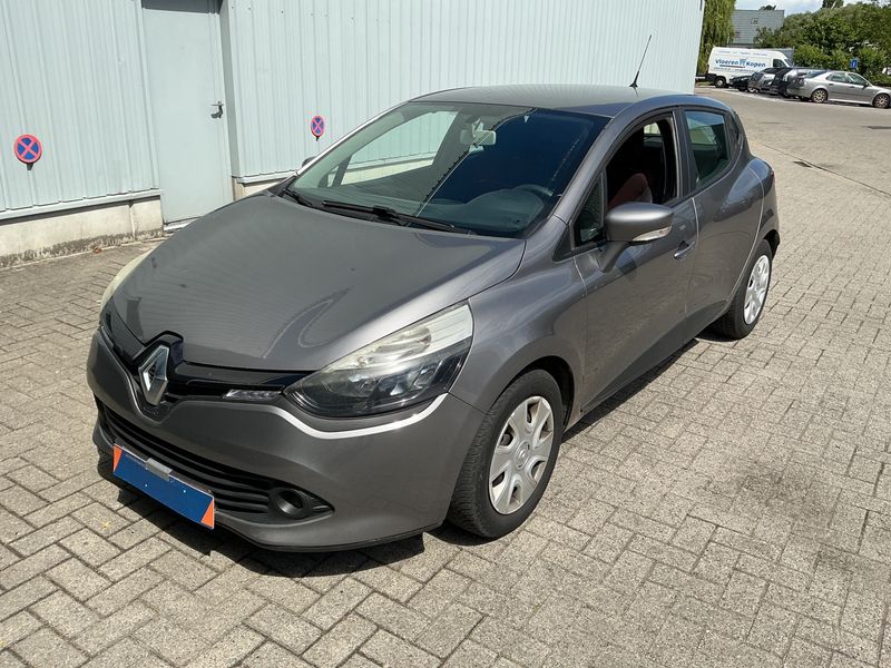 Renault Clio 0.9 Energy Dynamique — zdjęcie 1