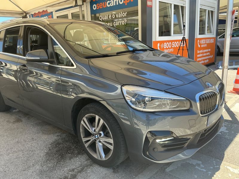 BMW 2er 216d Gran Tourer Sport Line — zdjęcie 8